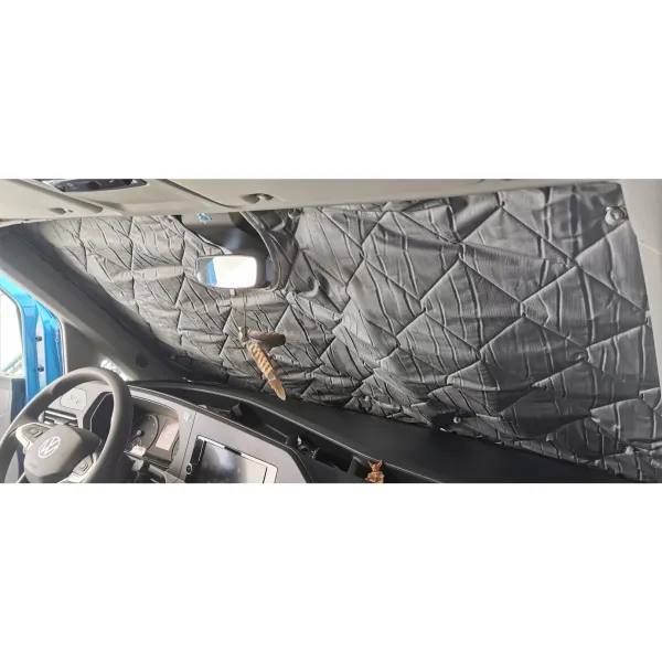 montierte Thermomatte Frontscheibe